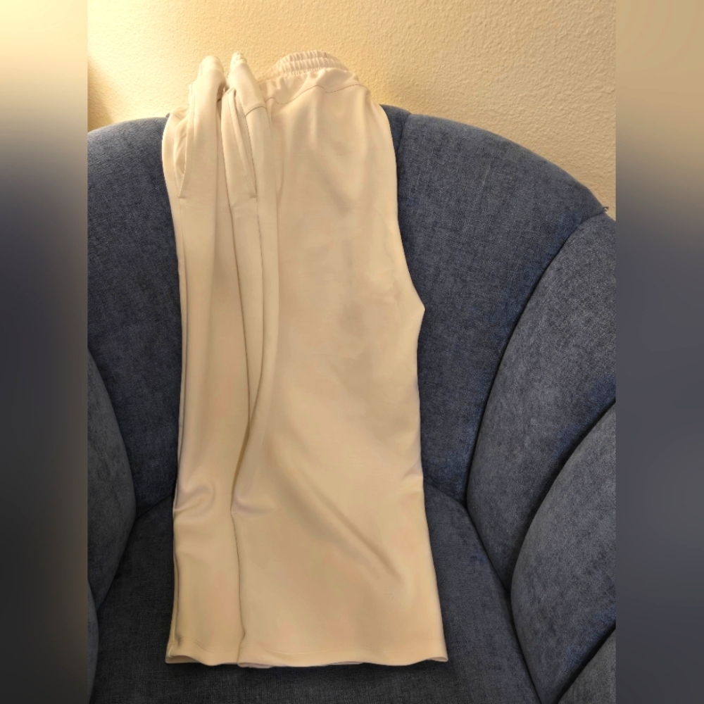 Cream Jogger Pants - Picture 4 of 5